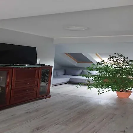 Apartman In Near Monte Cassino Street *